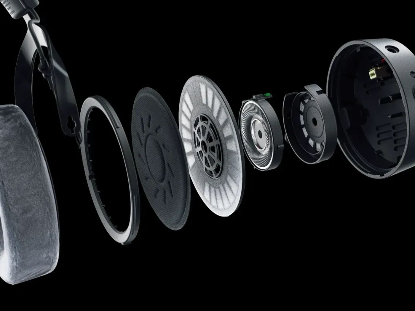 A stunning 360-degree campaign for Beyerdynamic.